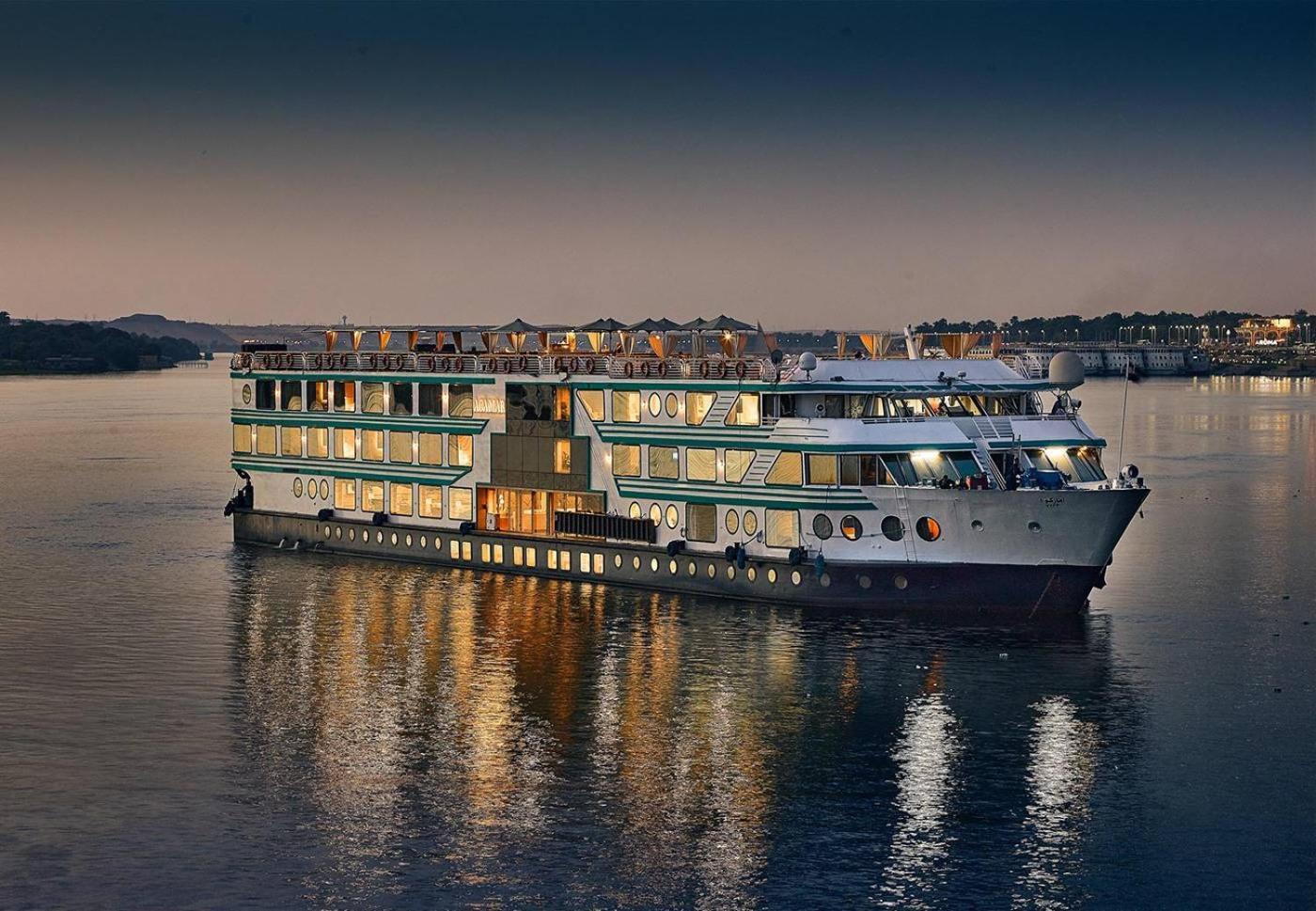 Acamar Nile Cruise - Every Monday From Luxor For 04 & 07 Nights - Every Friday From Aswan For 03 & 07 Nights Exteriér fotografie